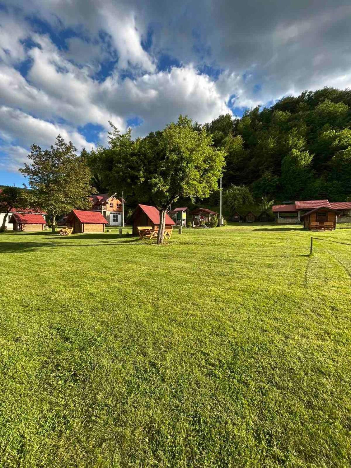 Camp &Apartmens Scepanovic Mojkovac Bagian luar foto